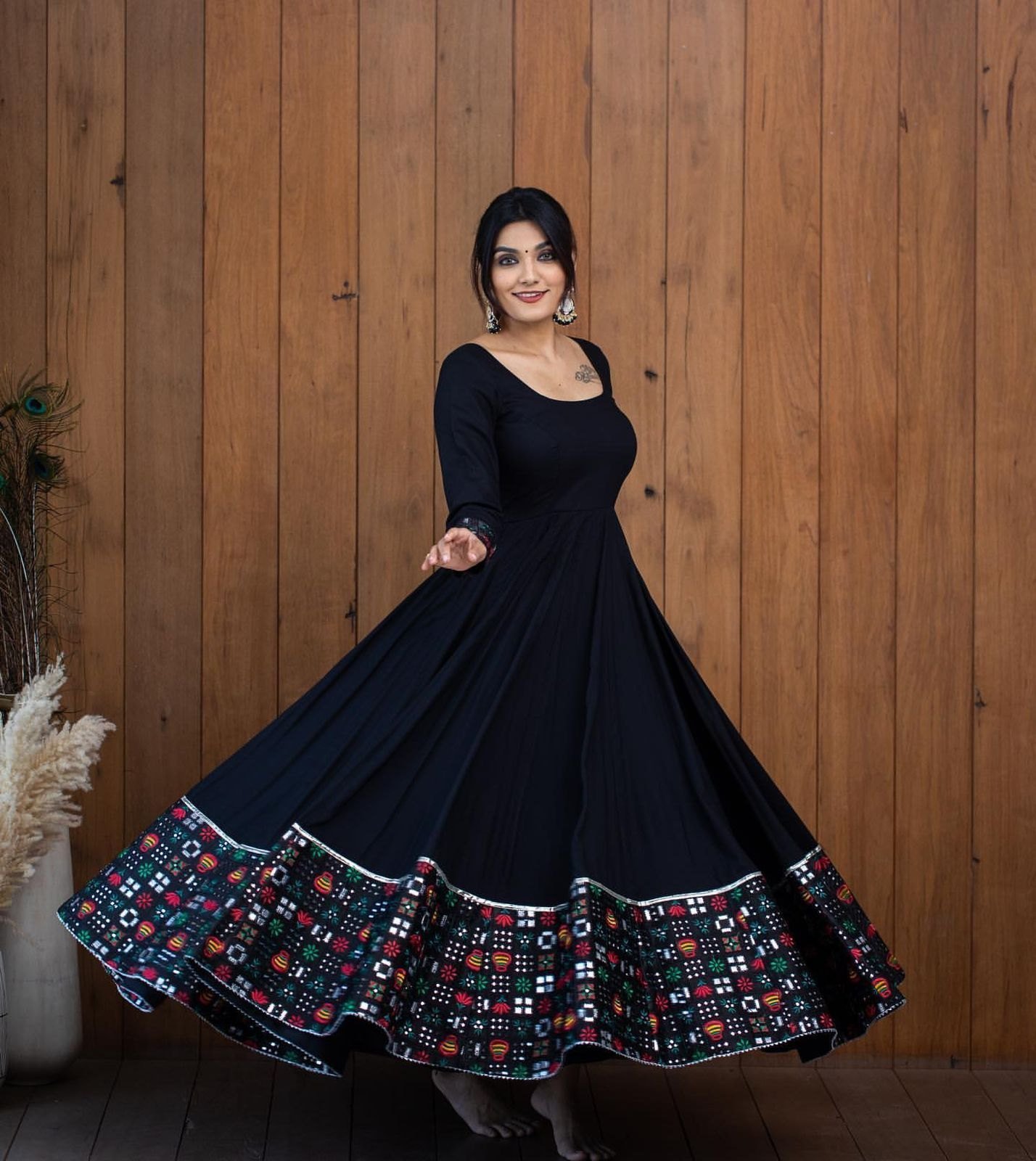 ANARKALI SUITS